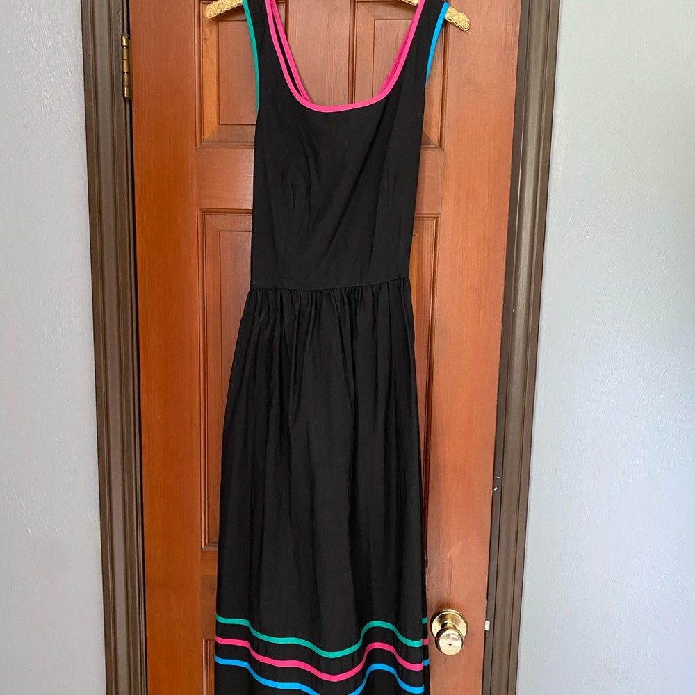 Vintage summer cross cross Lanz A Line waits